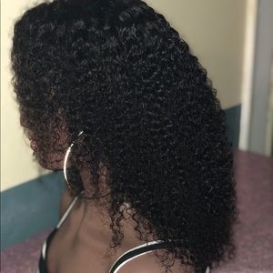 Lace front wigs and Frontal wigs